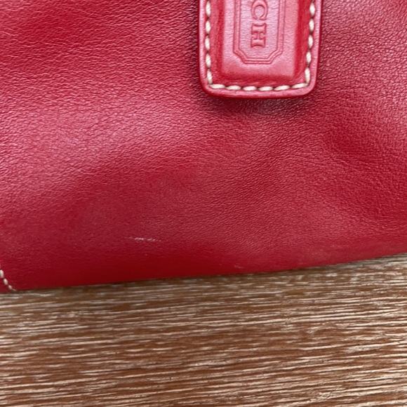 Coach purse - Picture 2 of 4